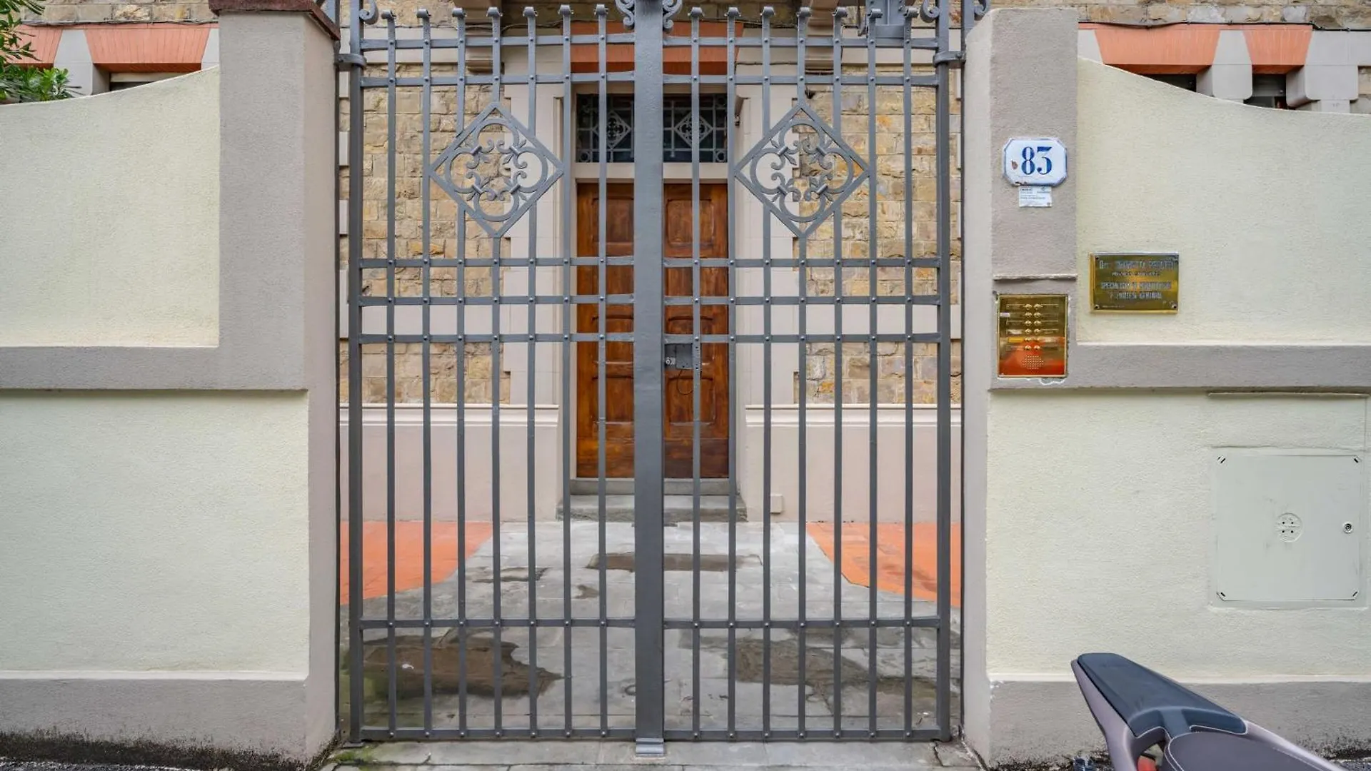 Casa Di Ebe - Campo Di Marte Flat With Balcony Apartment Florence Italy